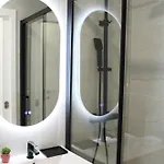 דירה Hideaway Light, Style And Peace