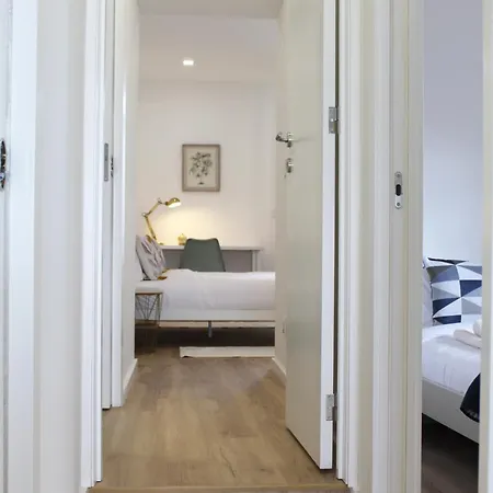 Hideaway Light, Style And Peace Apartment *