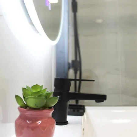 Apartman Hideaway Light, Style And Peace Valbom