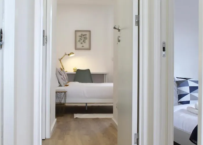 Hideaway Light, Style And Peace 아파트 *