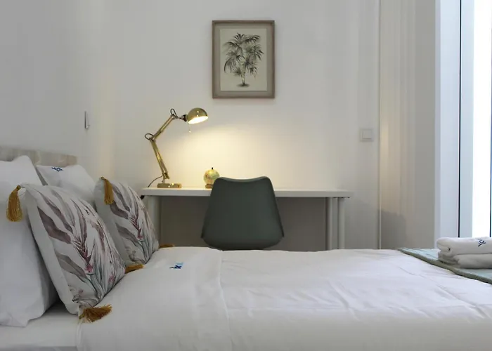 Hideaway Light, Style And Peace *